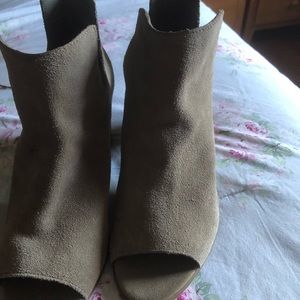 Steve Madden booties